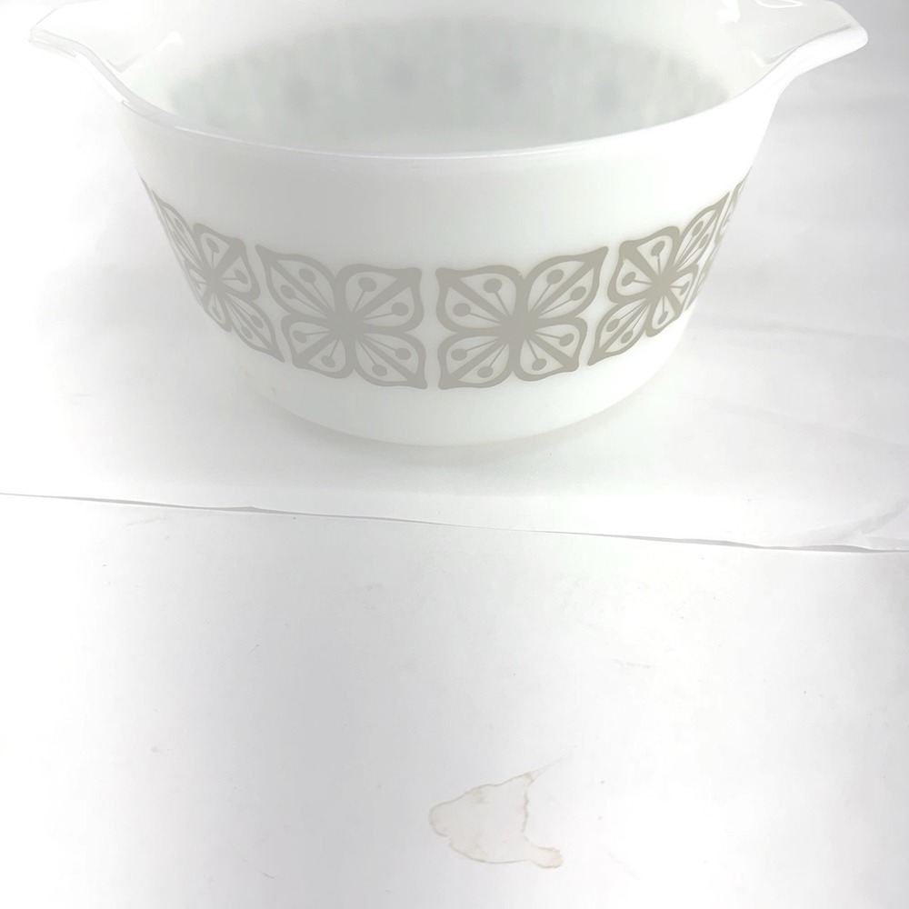 Vintage Pyrex Verde Green 473 Square Flower Casserole Dish 1 Qt - Picture 2 of 5